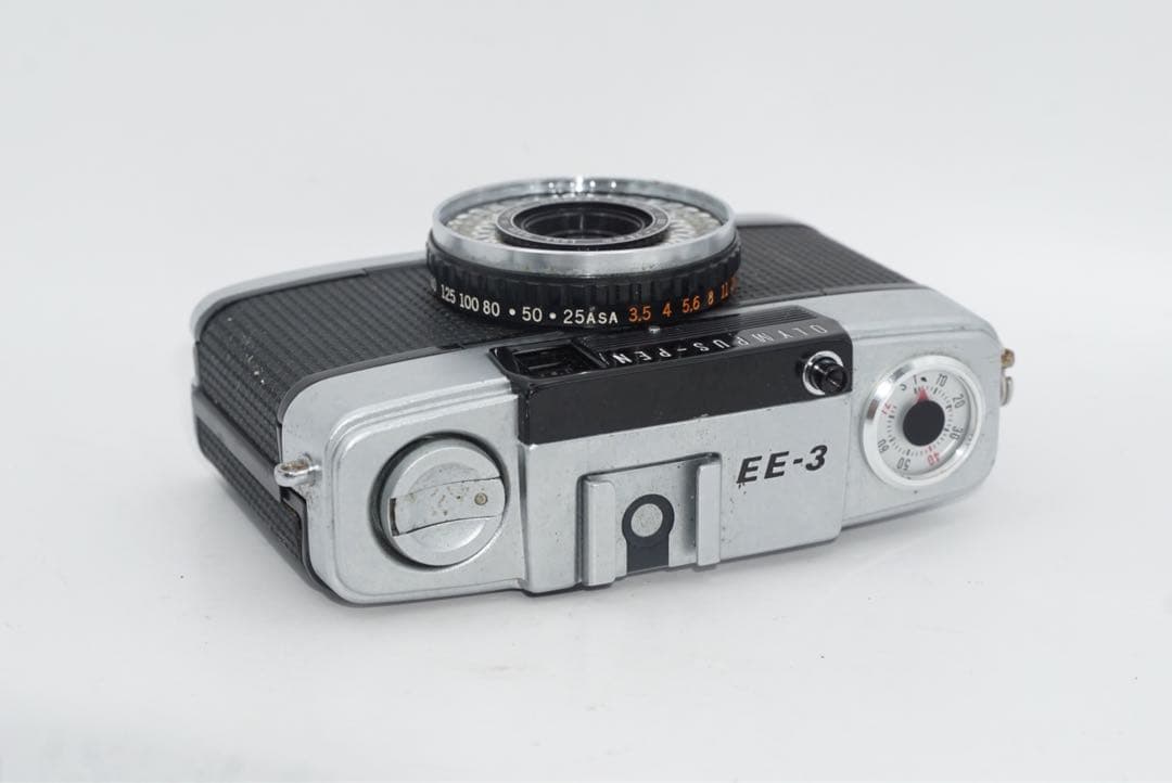 フィルムカメラ olympus EE-3