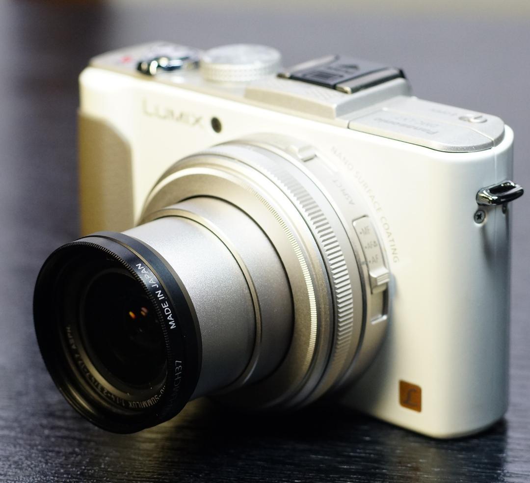 デジタルカメラ Panasonic LUMIX DMC-LX7