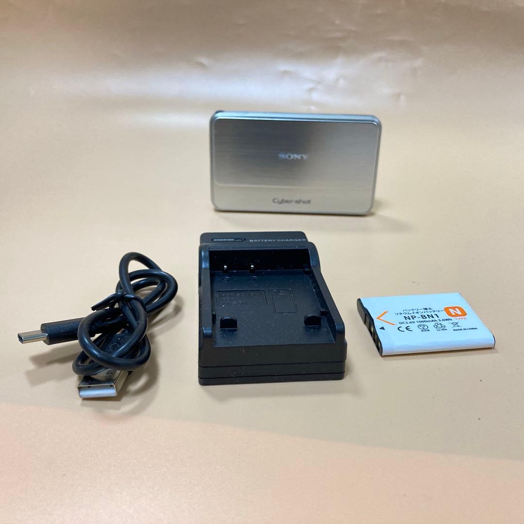 SONY Cyber-shot T99 デジタルカメラ シルバー色