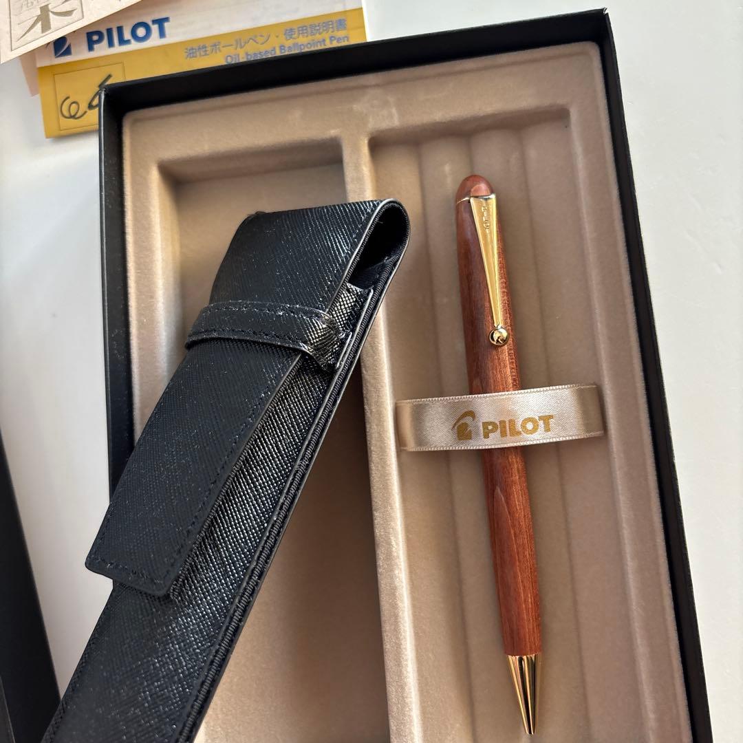【未使用】PILOT パイロット　カスタム カエデ　木製　ボールペン　ケース付き