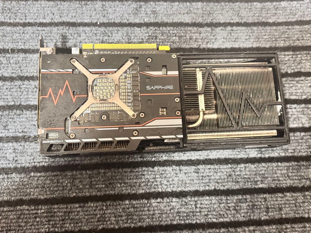 RADEON RX VEGA 56 (UEFI) グラフィックスボード