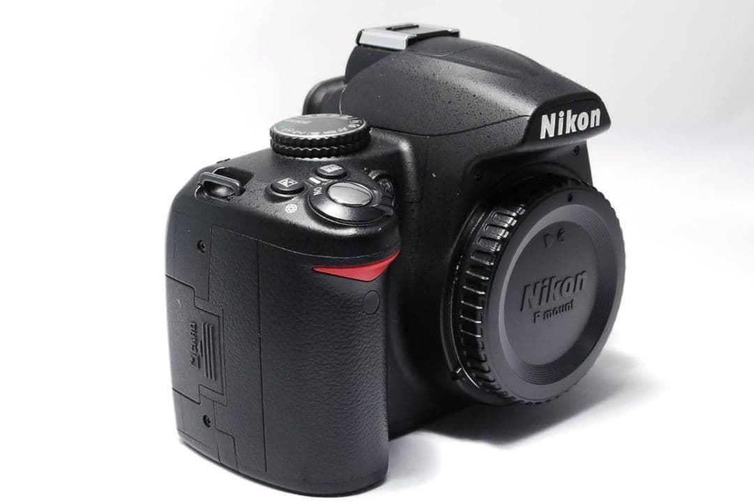 ♥一眼デビュー最適♥Nikon D3000♥ 高画質 かんたん操作 AF-S対応