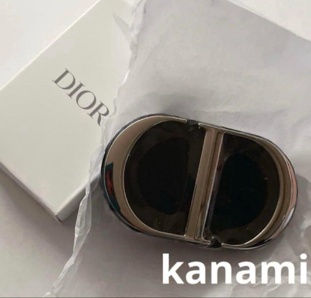 DIORミラー付きスマホスタンド