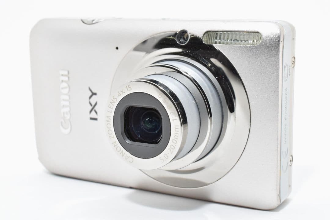 Canon IXY 210F シルバー 美品