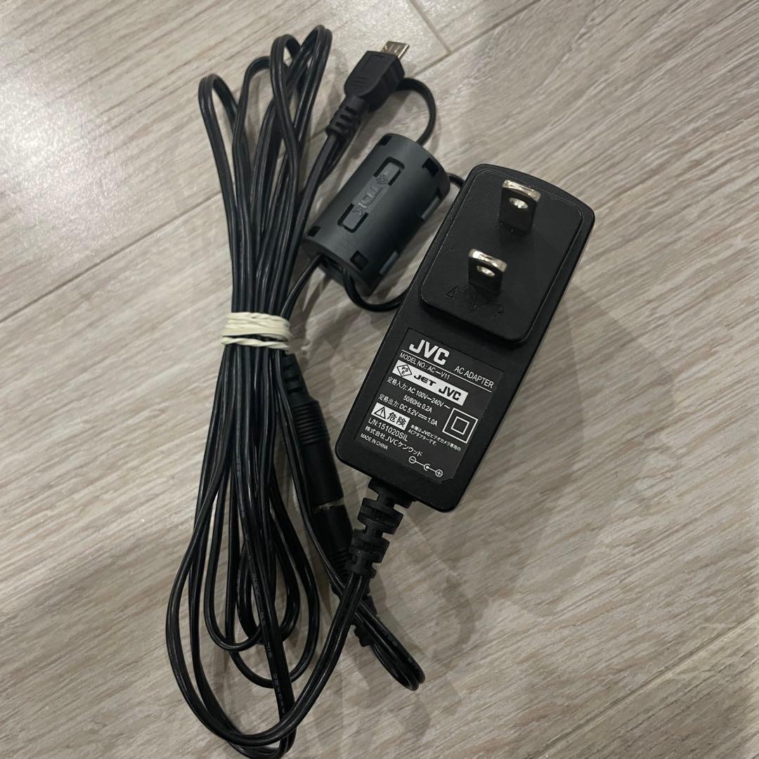 JVC Everio GZ-F200-W フルHD【64GB SD付】