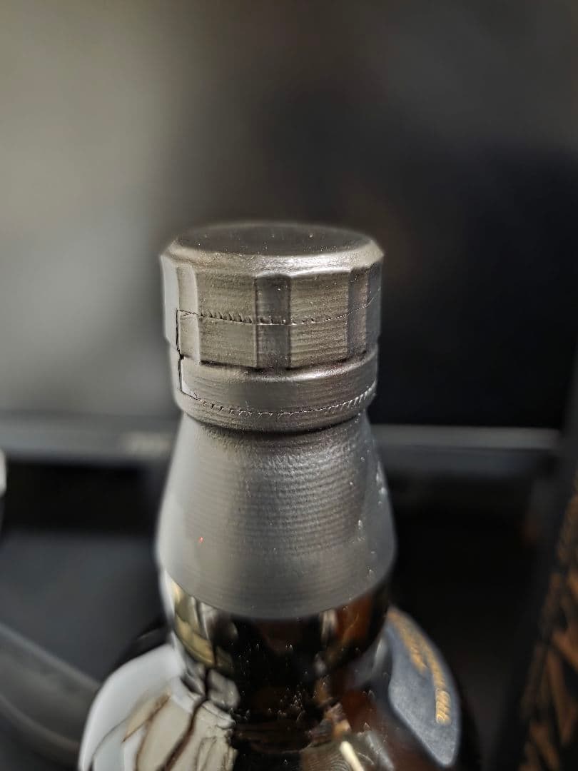 【希少！2019生産旧ラベル】山崎18年 シングルモルトウイスキー 700ml