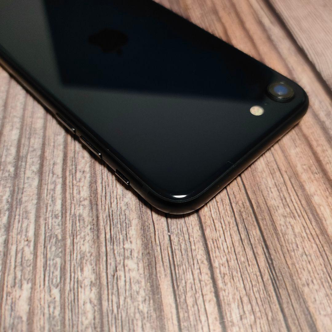 iPhone SE 第3世代 64GB 美品 バッテリー96%