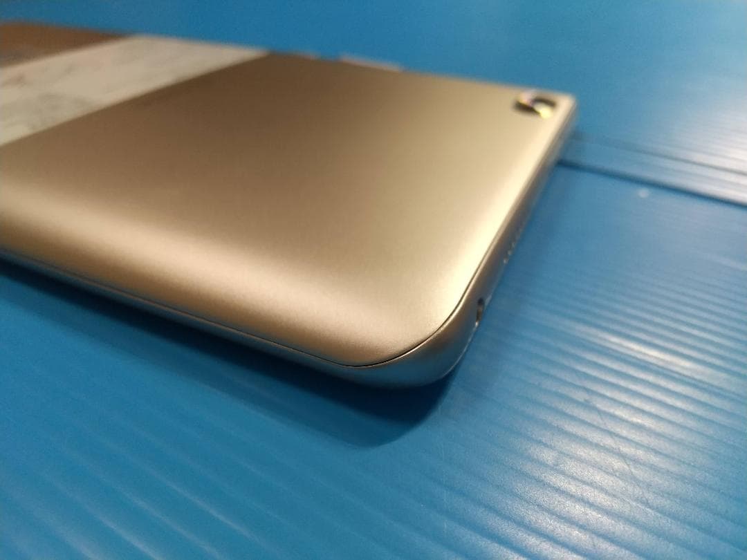 【美品】dtab Compact d-02K