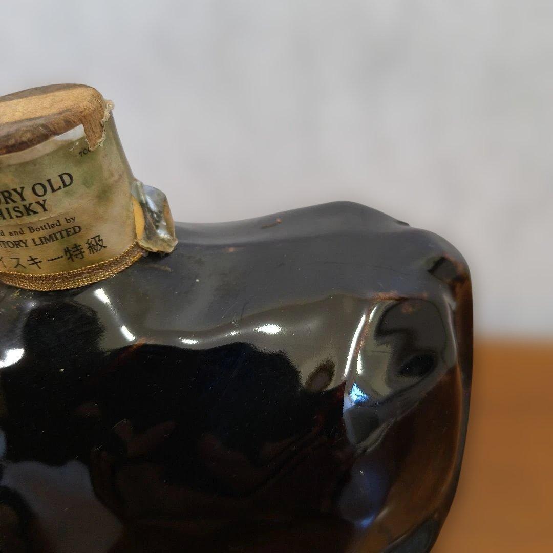 干支ボトル　丑年　昭和60年古酒Old Whisky 牛の陶器ボトル 750ml