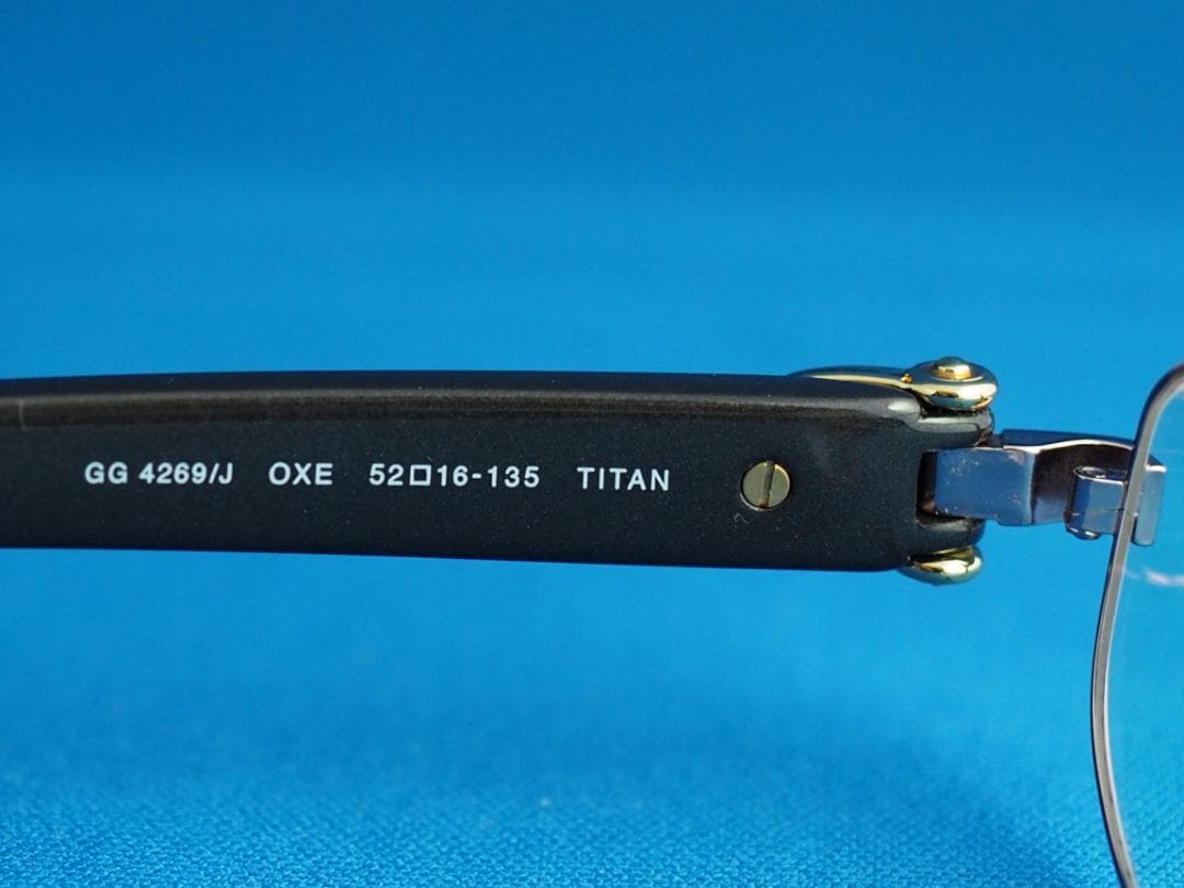 グッチ 度無しメガネ GG4269J 未使用です