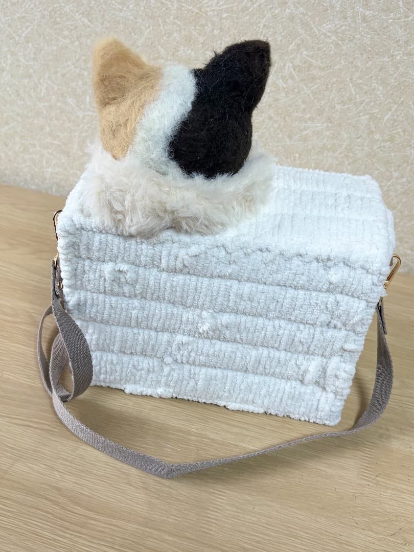 A猫　三毛猫毛糸ショルダーバッグ【ハンドメイド