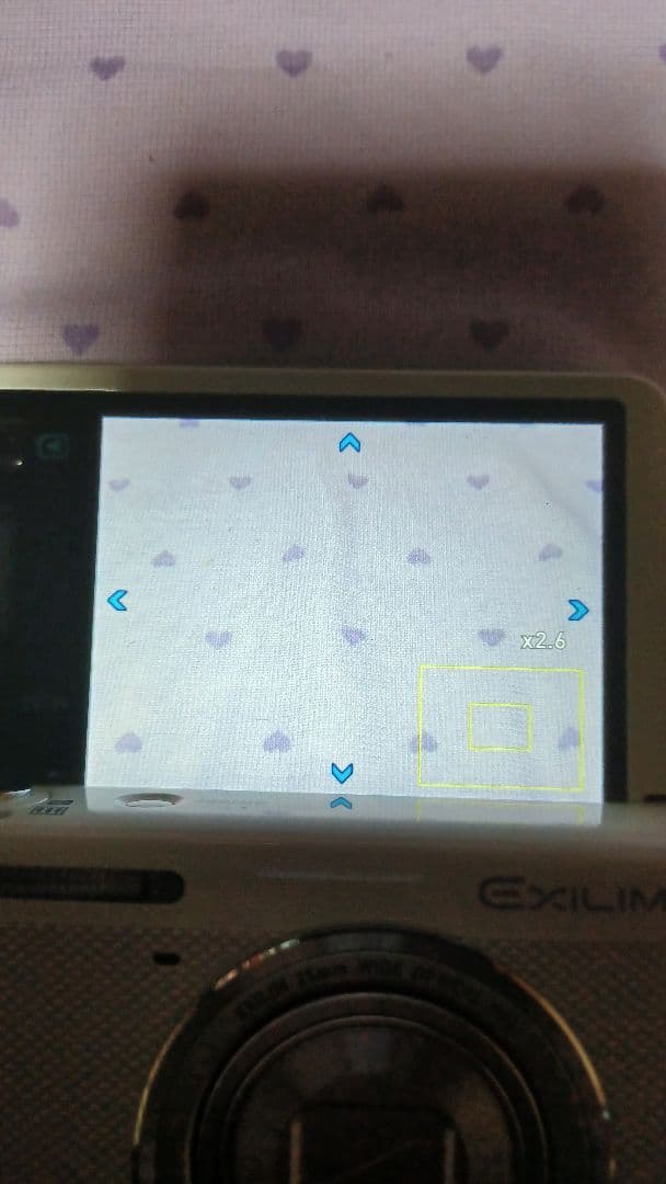CASIO EXILIM EX-ZR70 ホワイト デジタルカメラ