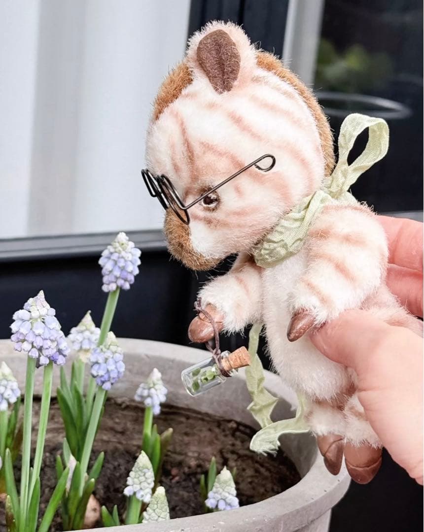 植物学博士のしまうまさん アーティストベア 海外作家様 ハンドメイド テディベア