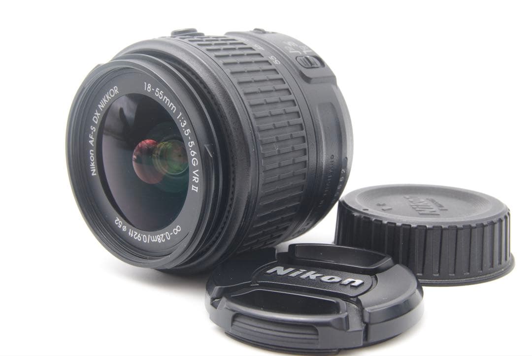 【カメラバッグ付き】Nikon D5500 手ぶれ補正レンズ 一眼レフカメラ美品