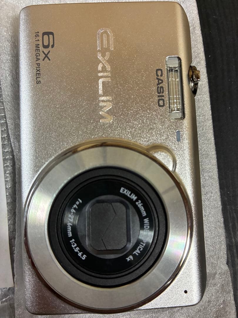 CASIO EXILIM EX-ZS27 再生商品 光学6倍ズーム