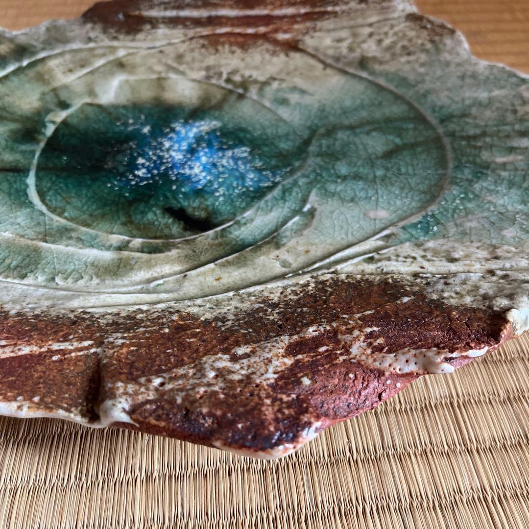 【断捨離】伊賀焼　新学さん作　大皿　葉型陶器　緑色