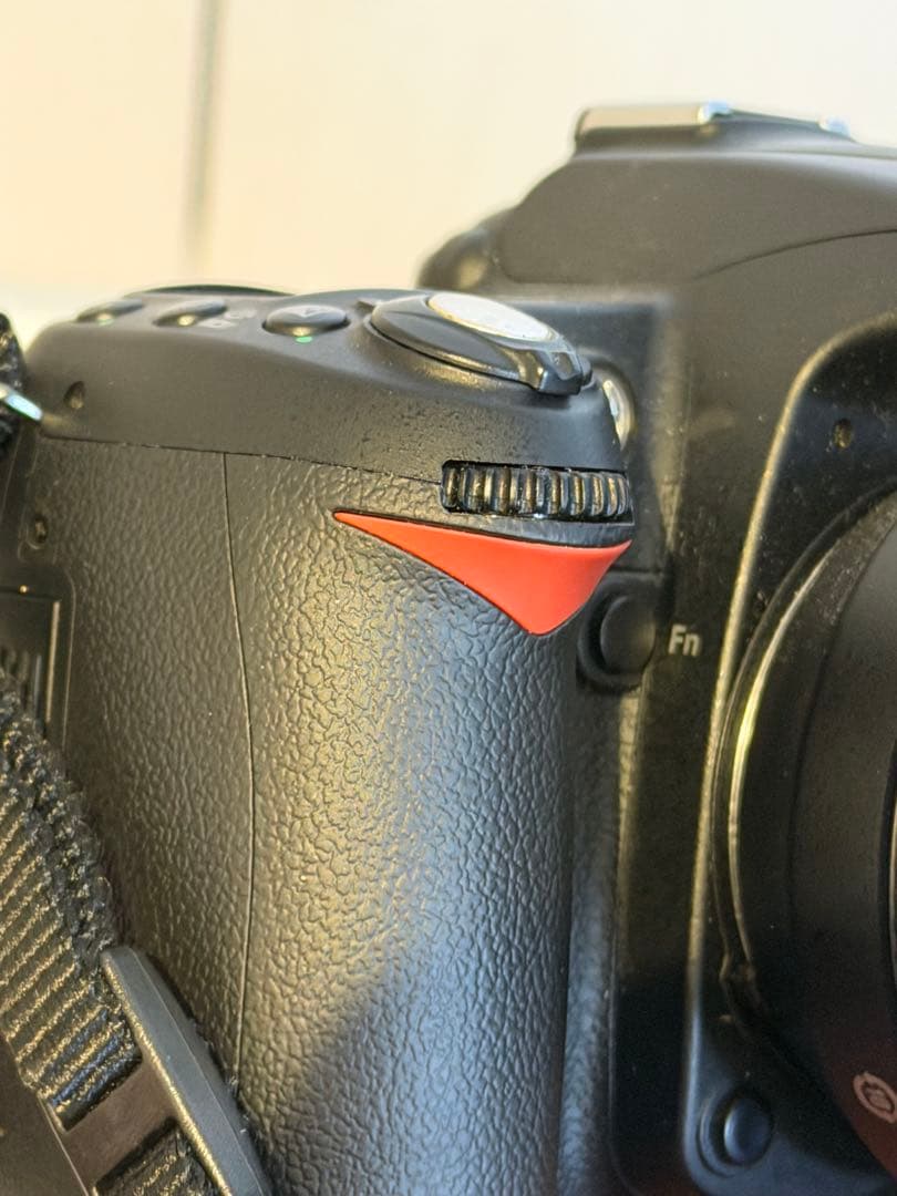 Nikon D90 ボディ＋18-105mm VR レンズキット