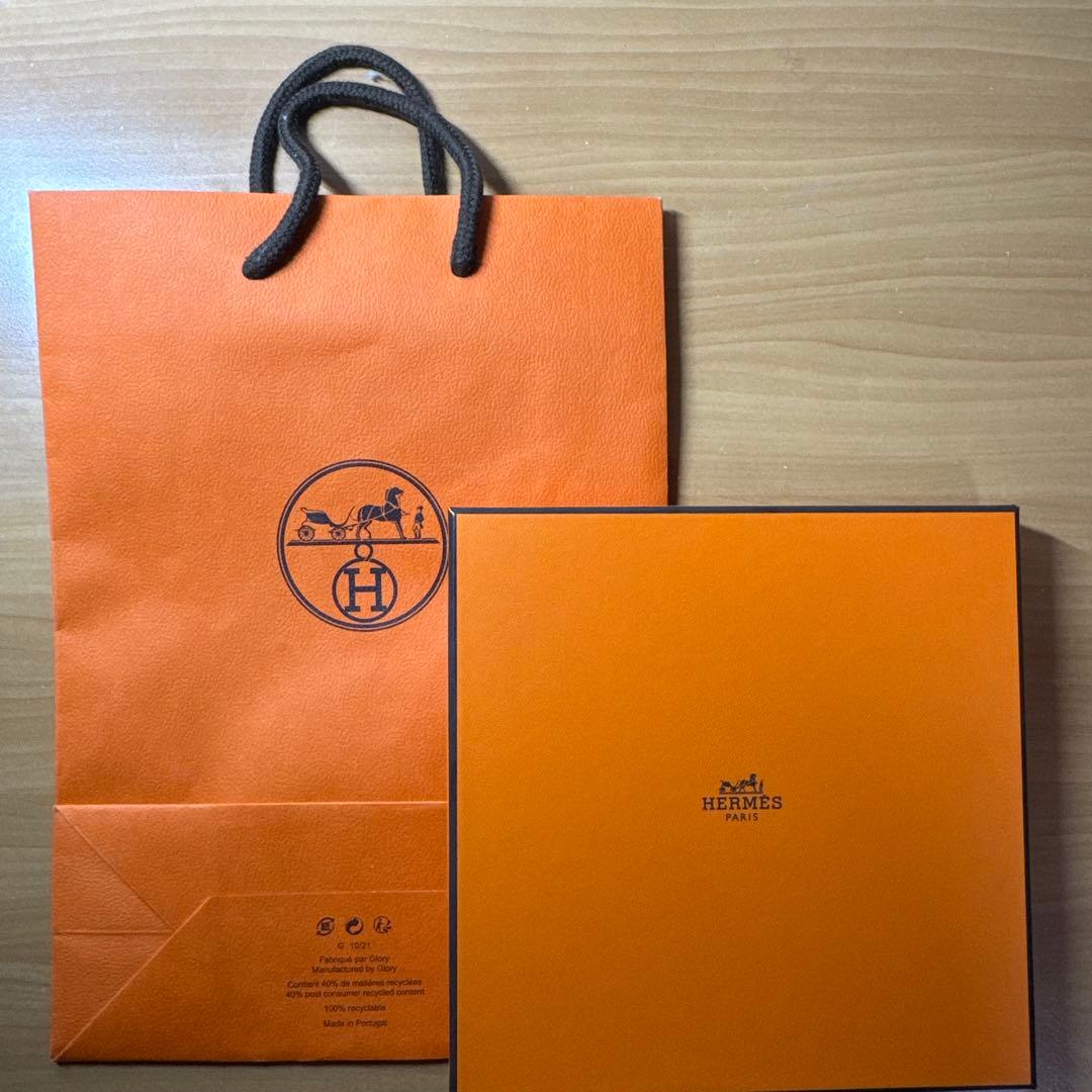 未使用 HERMES エルメス カレタオル アヴァロン ピンク箱 手提げ袋付き