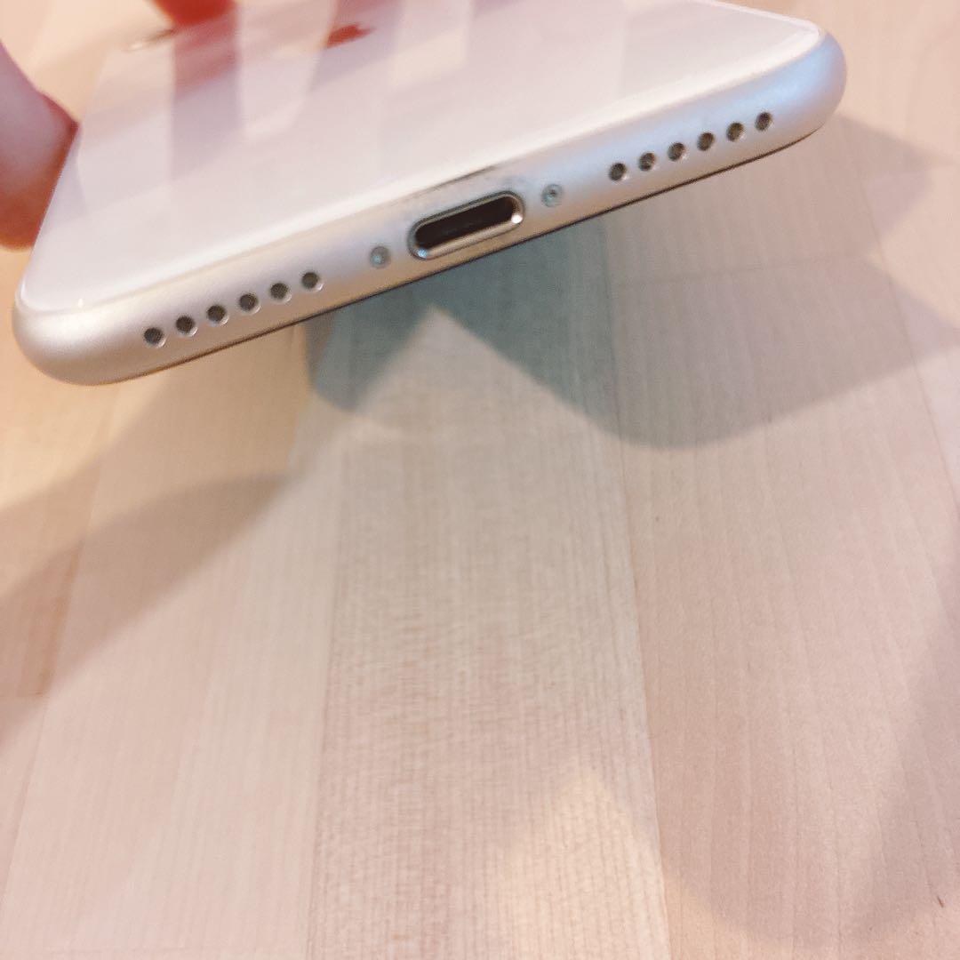 iPhoneSE3 第三世代 256GB ホワイト スターライト 本体