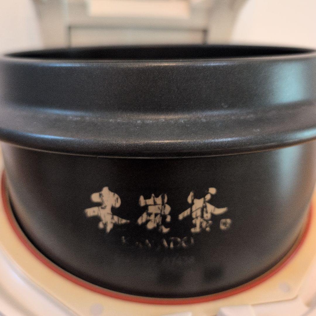 MITSUBISHI 炊飯器 本炭窯　NJ−AW109−W形　5.5合炊き