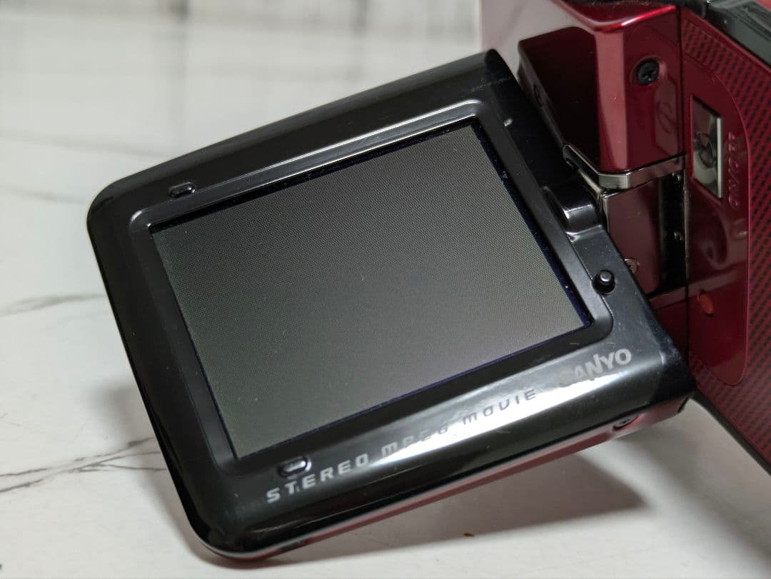 SANYO　Xacti　DMX-C6　レッド