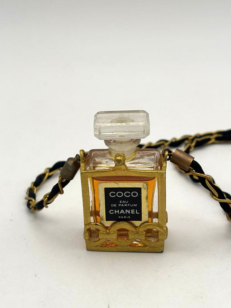 携帯香水ペンダントCHANEL COCO Eau de Parfum