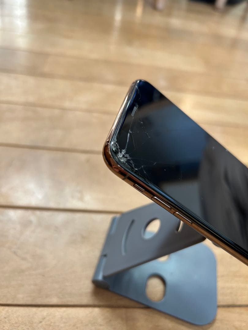 【ジャンク　画面割れ】iPhone XS Max 512GB