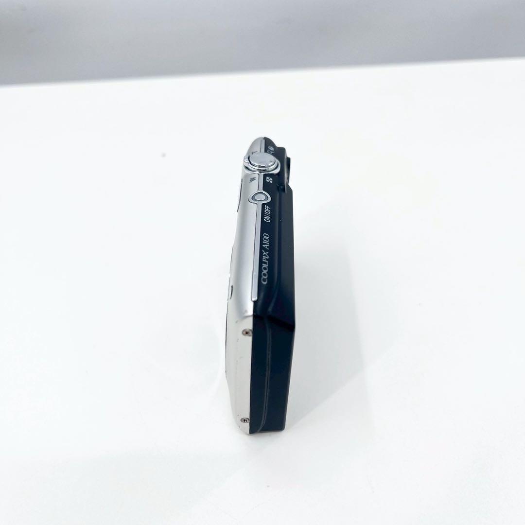 Nikon COOLPIX A100 シルバー 動作確認済 液晶傷多め