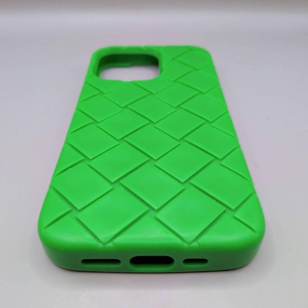 BOTTEGA VENETA グリーン iPhone14proケース