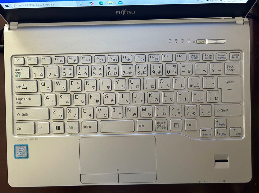 富士通 LIFEBOOK FMVS75B1W DVDドライブ付 win10