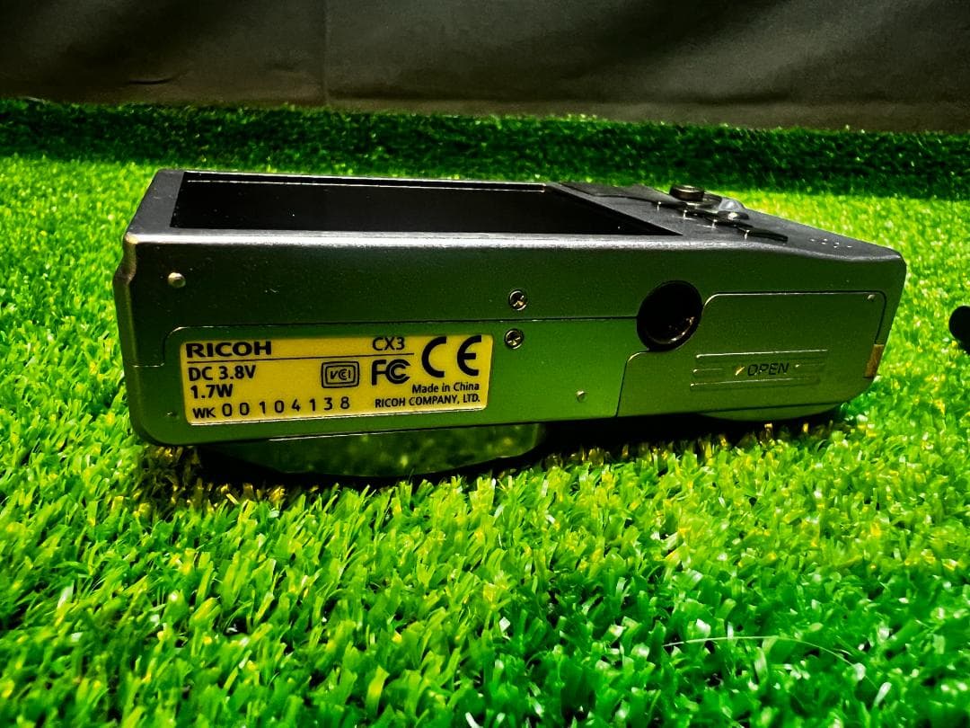 ル*ン様 RICOH/リコー 【CX3/コンパクトデジタルカメラ】本体・純正バッ