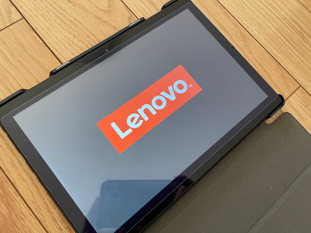 美品 Lenovo Tab B10 HD ブラック ケース フィルム 付き