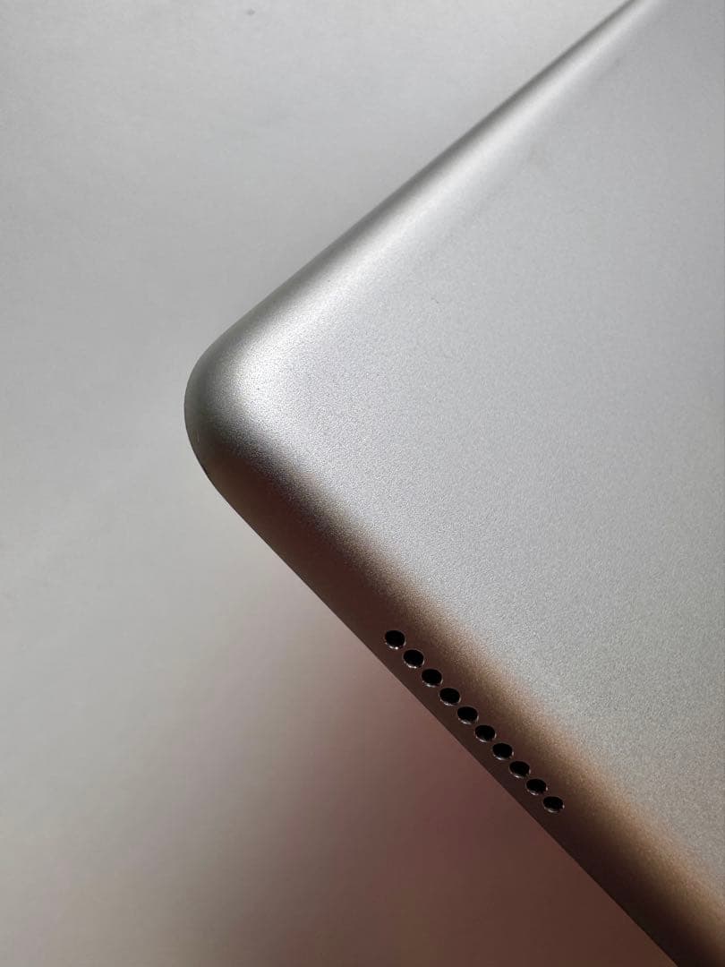 【超美品】Apple iPad Pro 12.9 第2世代 256GB シルバー