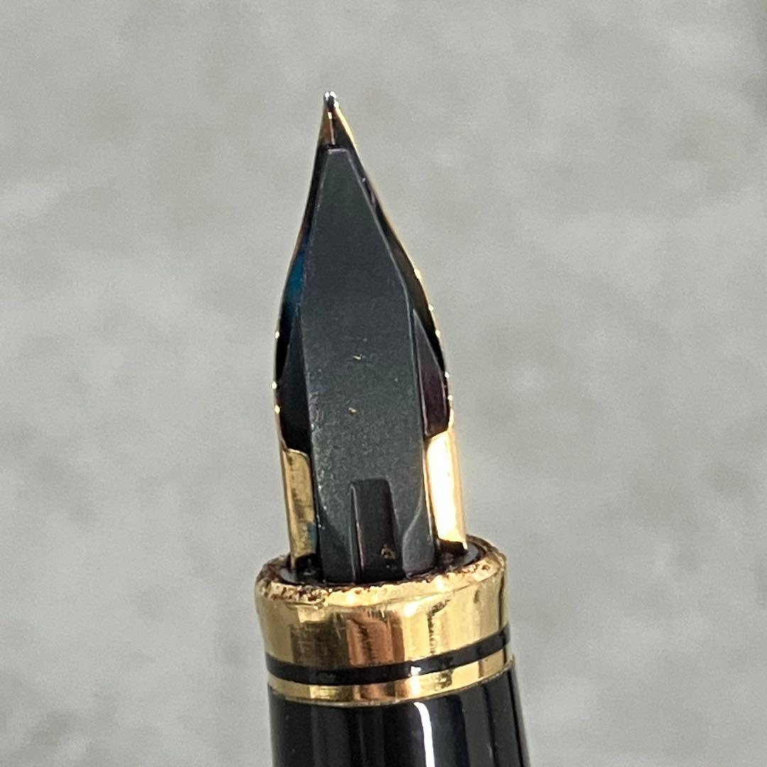 プラチナ万年筆　ペン先18k 装飾金箔の鶴と山