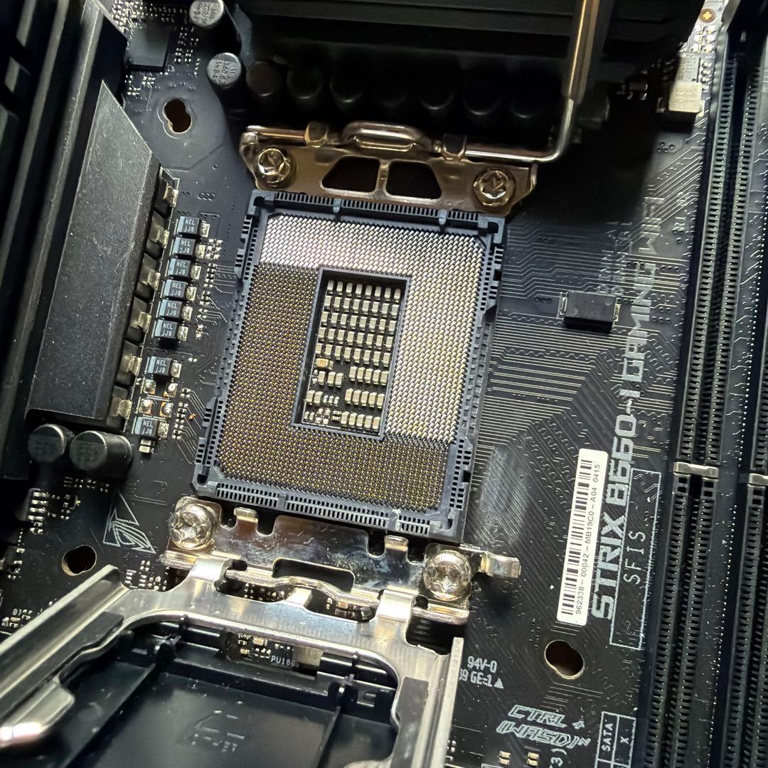 ROG STRIX B660-I GAMING WIFI ITXマザーボード