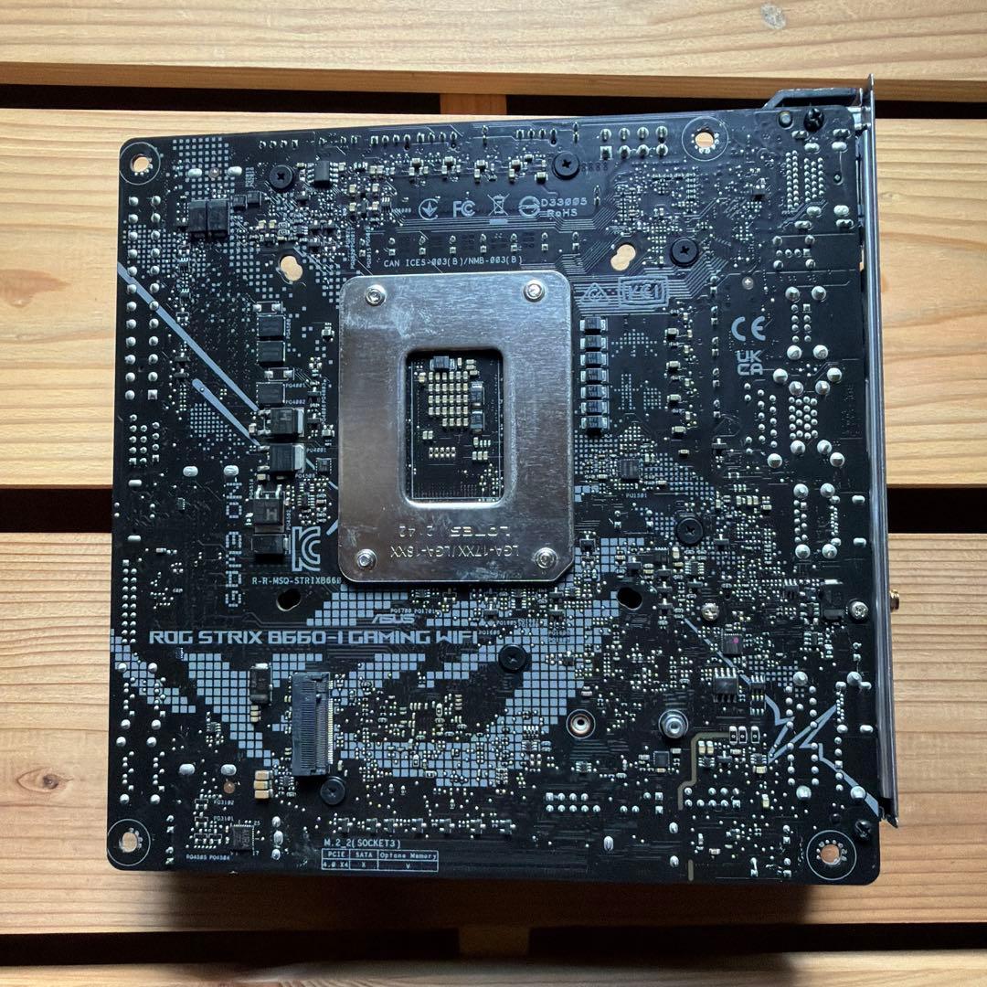 ROG STRIX B660-I GAMING WIFI ITXマザーボード
