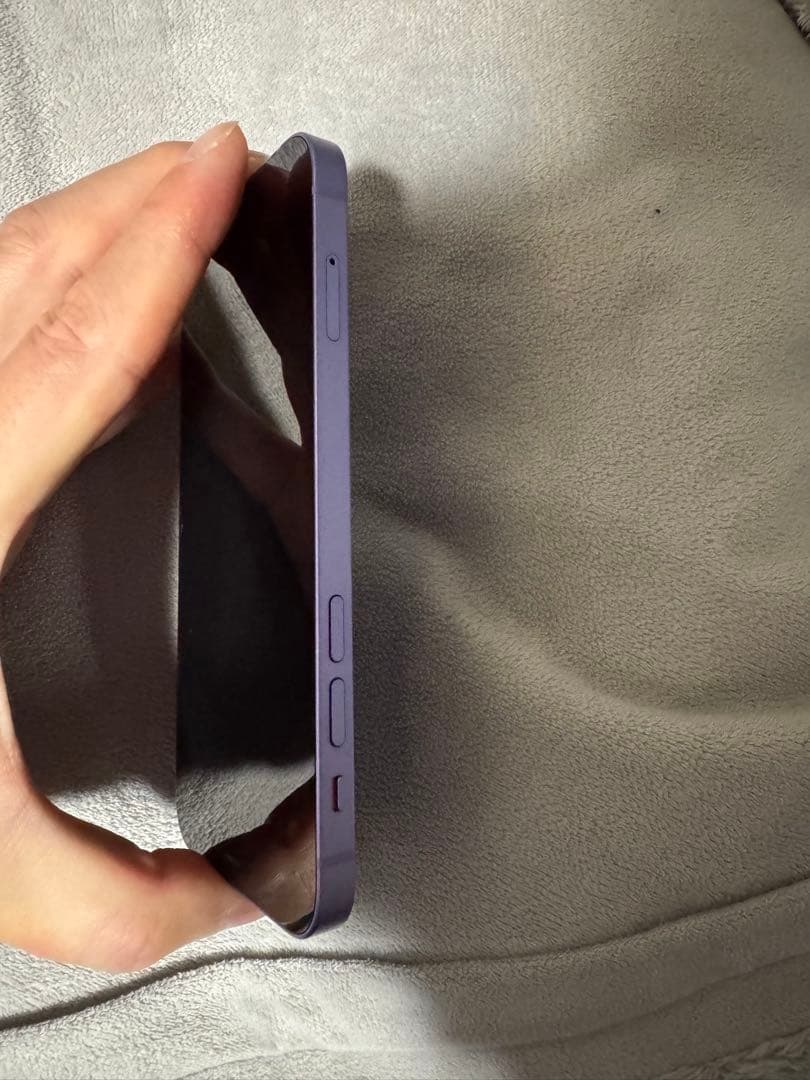 iPhone12 128G バッテリー86%