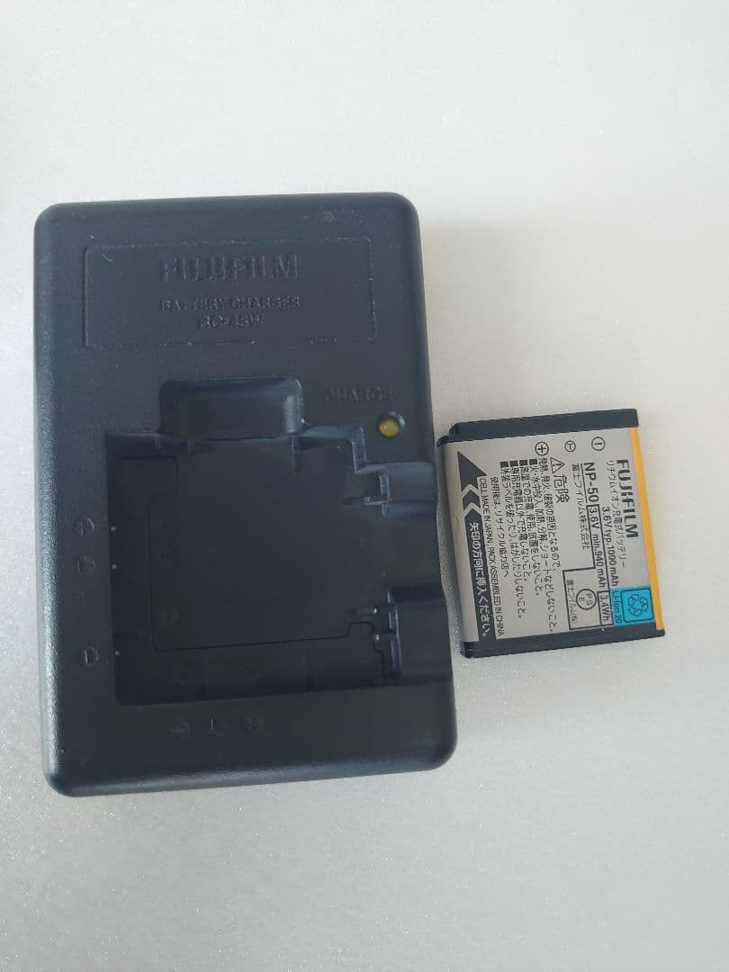 【動作確認済】FUJIFILM FINEPIX F70EXR フルセット