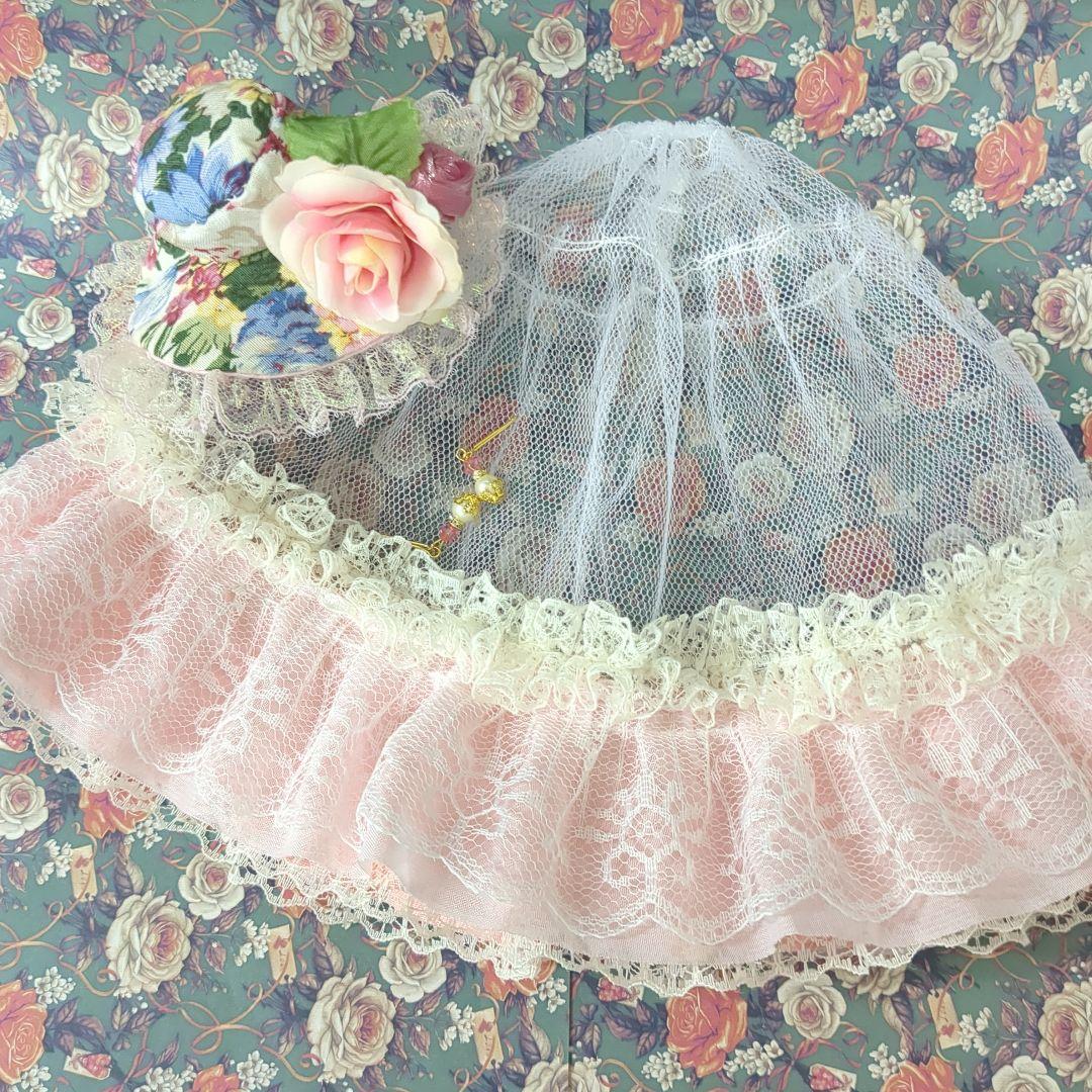 け*☆様 ジェニーフレンド27cmドール服　明るいピンクと花柄のドレス