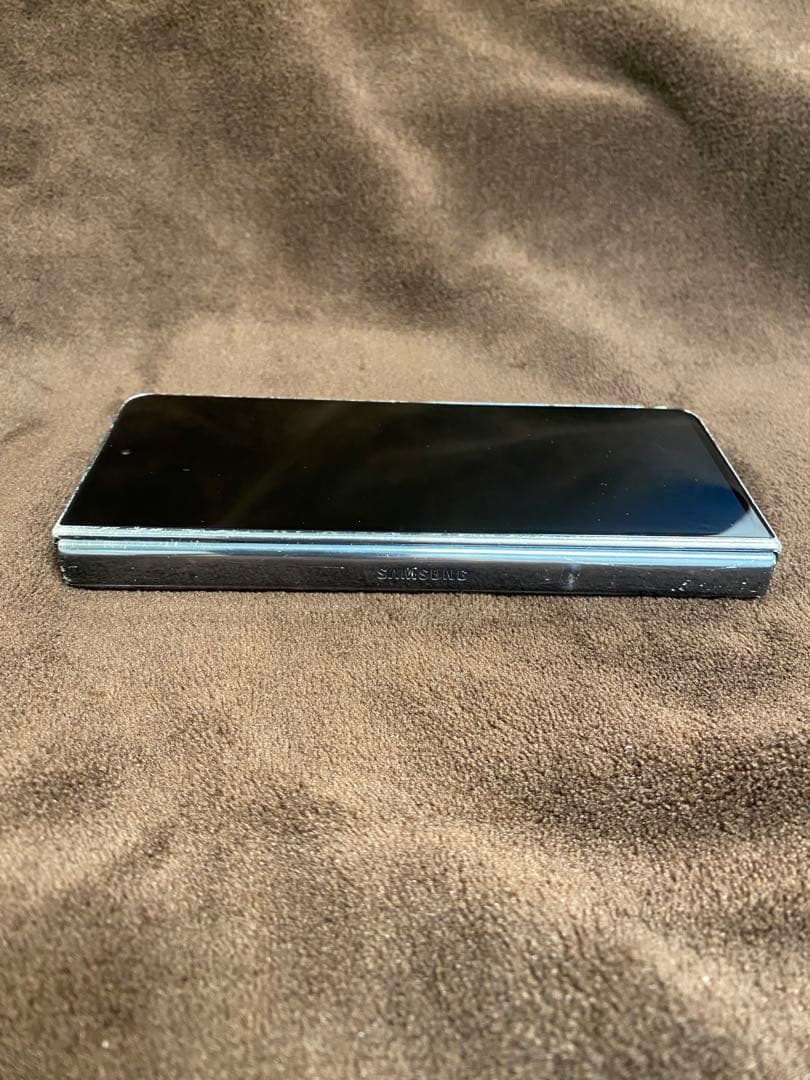 Galaxy fold4 ケース　スタイラス付き　中古 SIMフリー