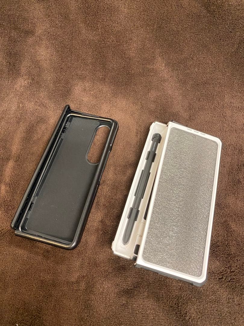 Galaxy fold4 ケース　スタイラス付き　中古 SIMフリー