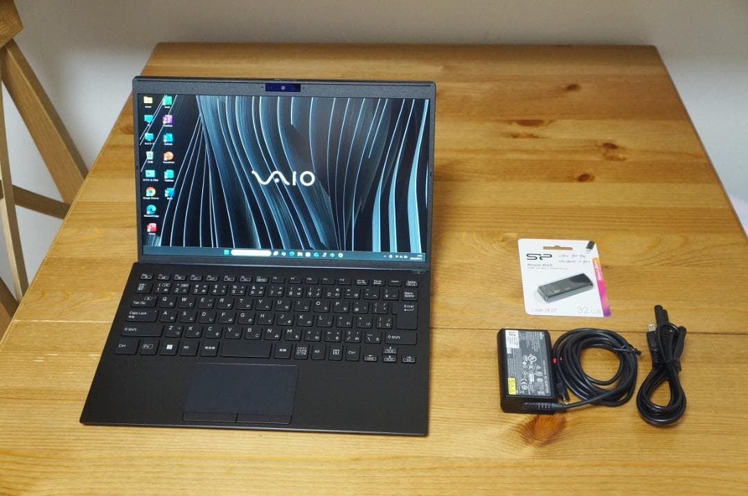 VAIO Pro PG i5 16GB 256GB 13.3型 Office