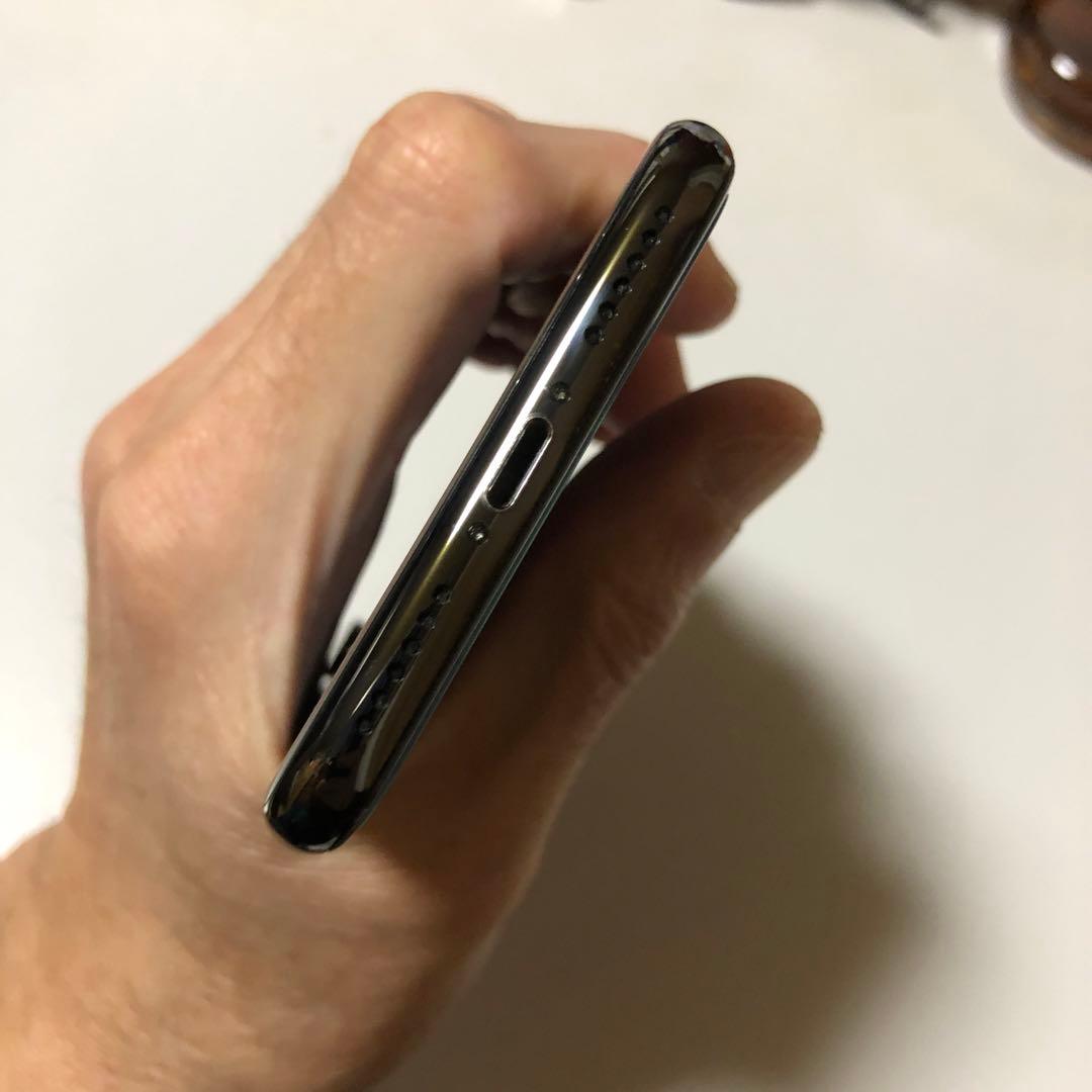 極美品iPhone X 64GBSIMフリー　グレー動作品