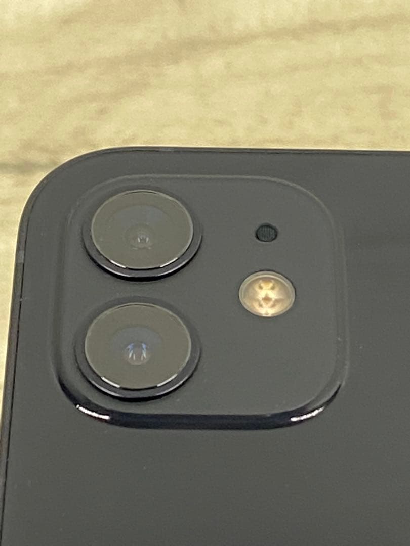 Apple iPhone12 MGHN3J/A 64GB ブラック おまけ付き