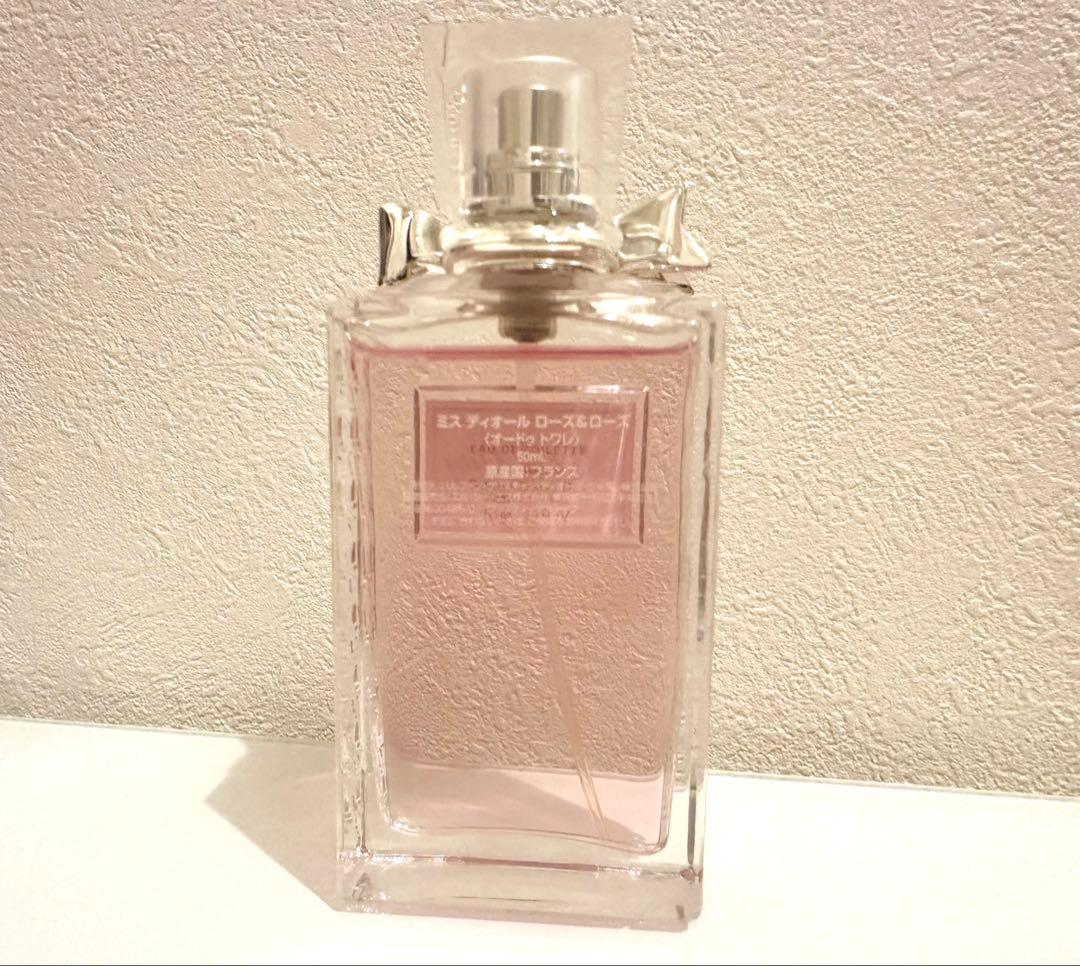 Miss Dior ローズ&ローズ　女性用香水　オードゥトワレ　50ml