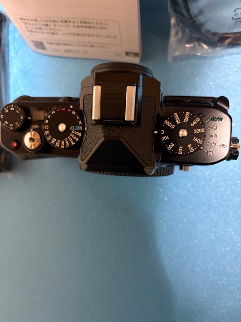 Nikon ミラーレス一眼　Zf ボディ