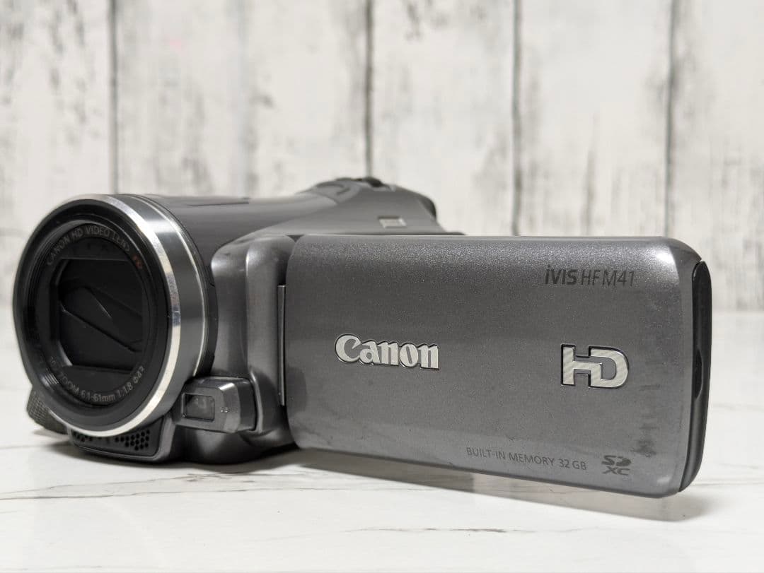 Canon　iVIS HF M41