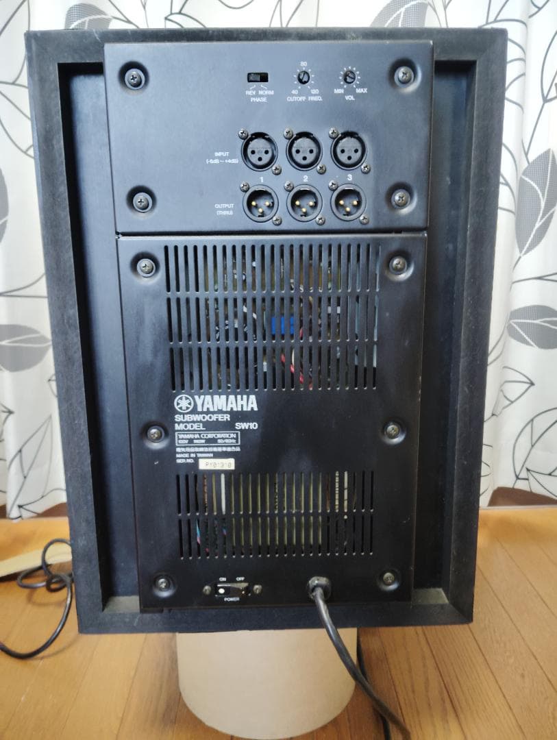 YAMAHA SW10 STUDIO　180W スタジオモニター