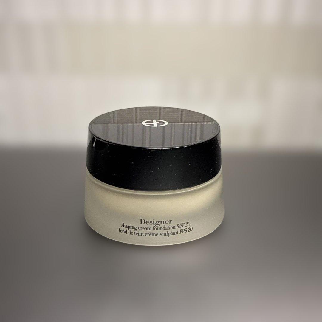 Giorgio Armani　デザイナー　クリーム　ファンデーション 2
