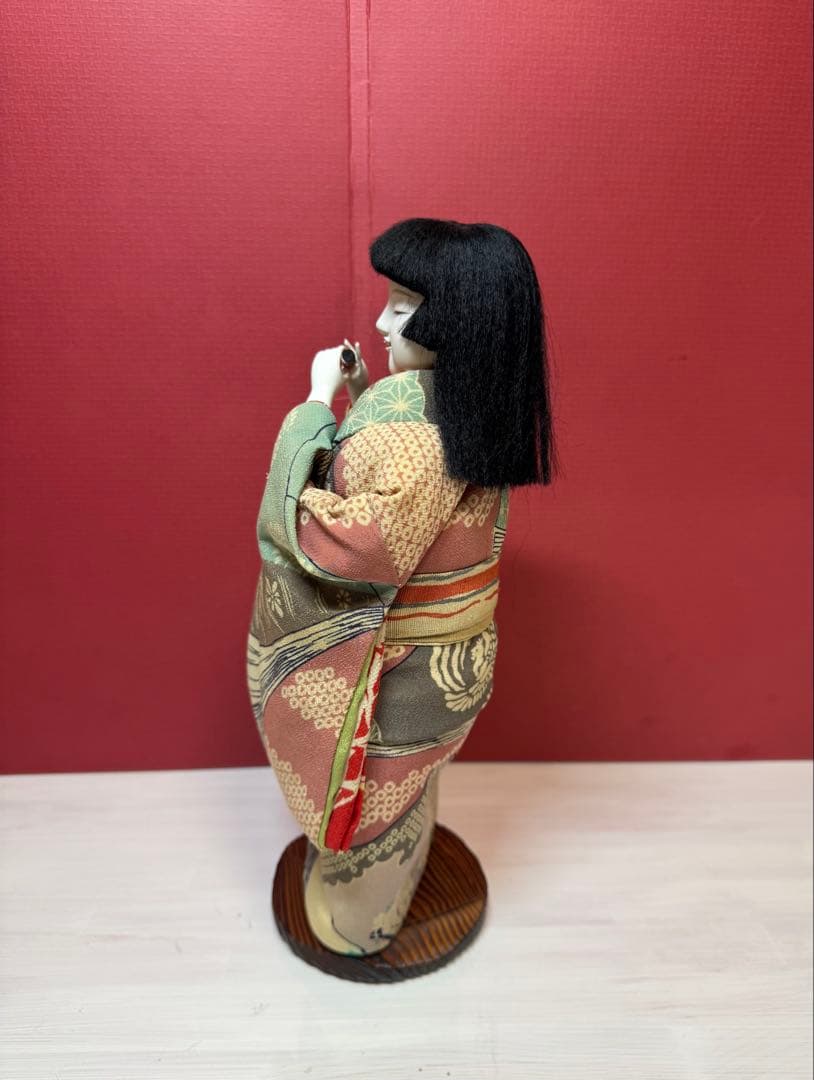 日本人形　笛吹き